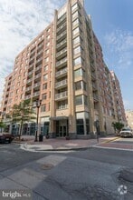 Building Photo - 1020 N Highland St