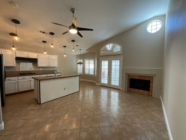 Foto del edificio - Great home in the South Shores community 1stroy