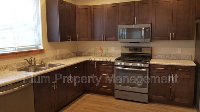 Building Photo - 2319 Aspen Grv Lp