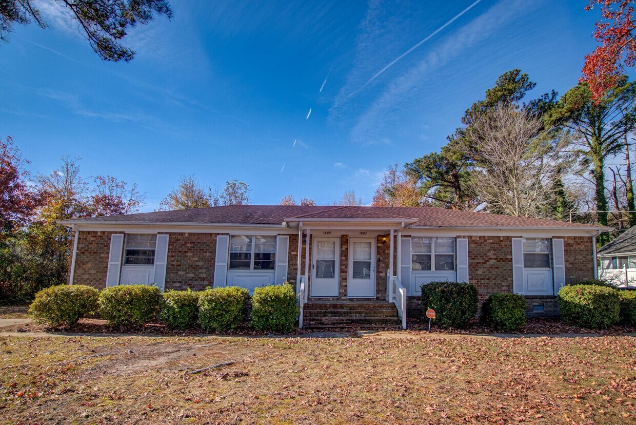 1809 English Ave, Chesapeake, VA 23320 House Rental in Chesapeake, VA