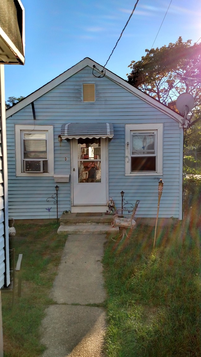 141 Bay Ave, Highlands, NJ 07732 Apartments Highlands, NJ