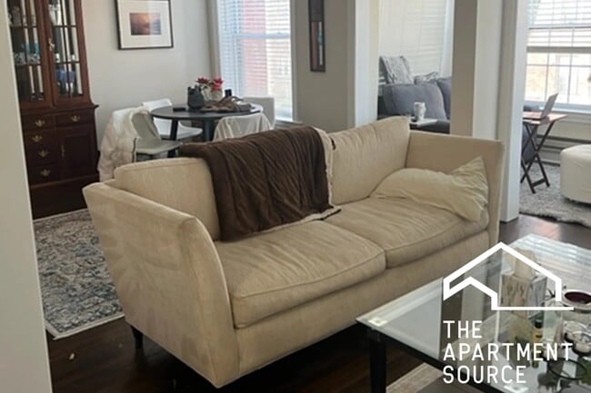 Foto del edificio - 320 Lee St