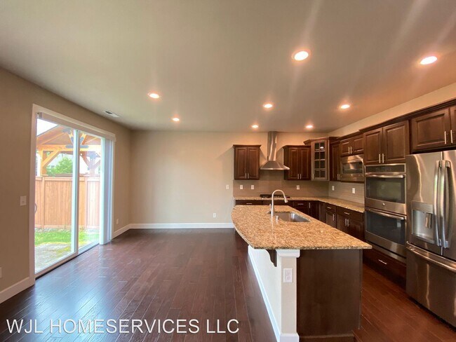 Foto del edificio - 4 br, 2.5 bath House - 3907 174th PL SE