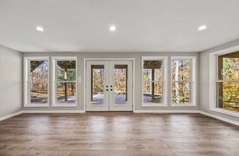 Building Photo - 313 Raft Cove