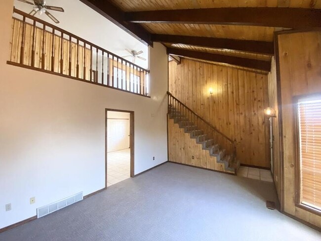 Building Photo - 648 N 1050 W