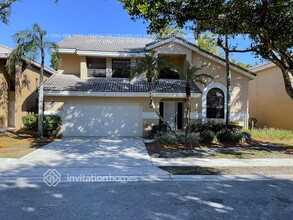 Building Photo - 10441 NW 12th Ct