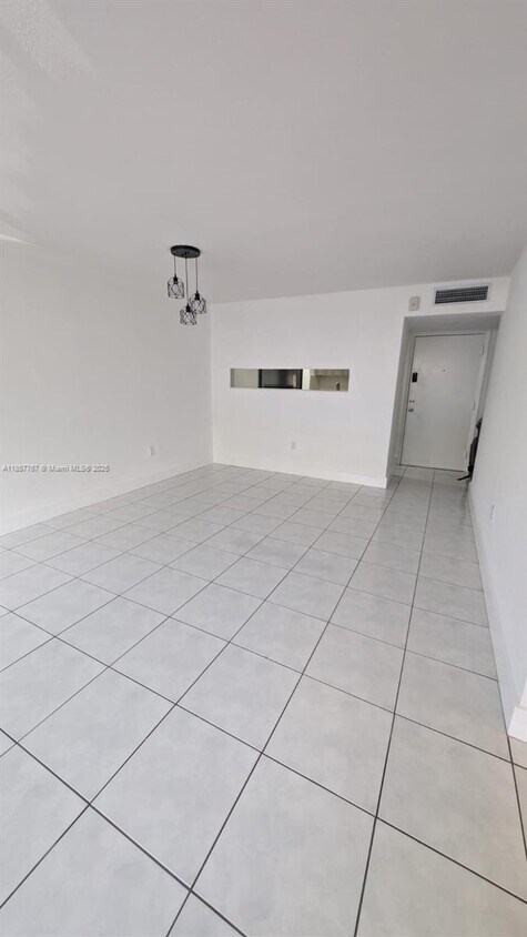 Foto principal - 10400 SW 108th Ave