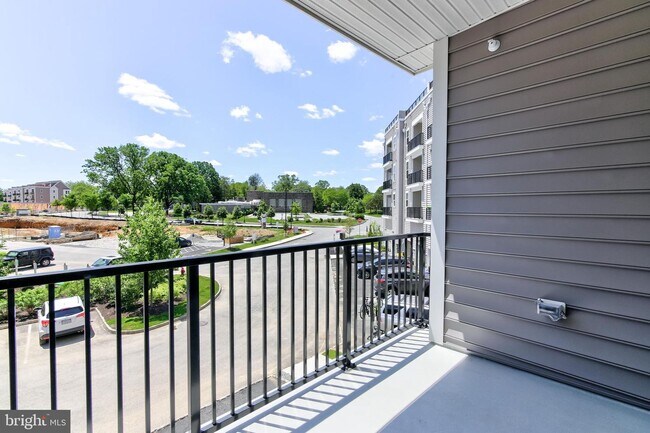Building Photo - 256 Charles Ellis Ln