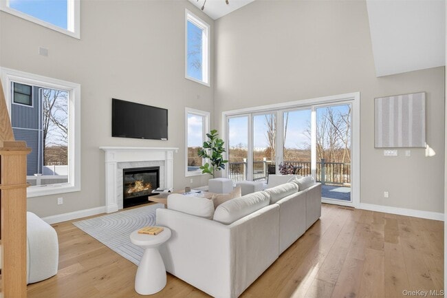 Building Photo - 24 Wildwood Dr