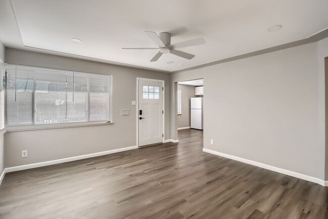 Foto del edificio - 3341 Olive St