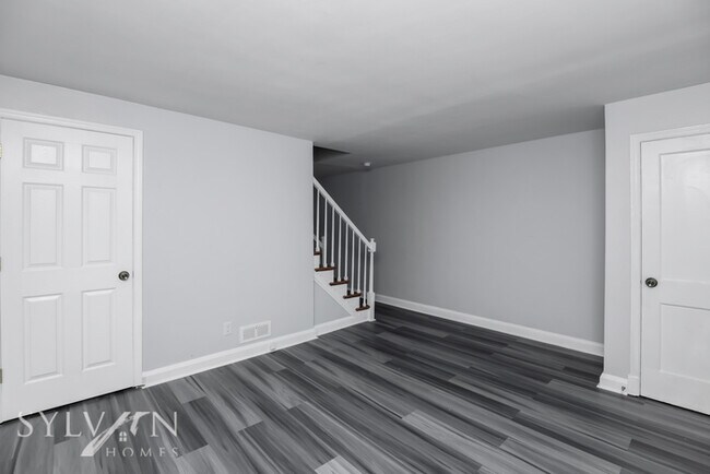 Building Photo - Experience the Lifestyle awaiting you!