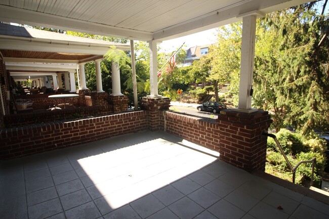 Foto del edificio - 2025/2026 JHU Off-campus 6bd/2ba house w/ ...