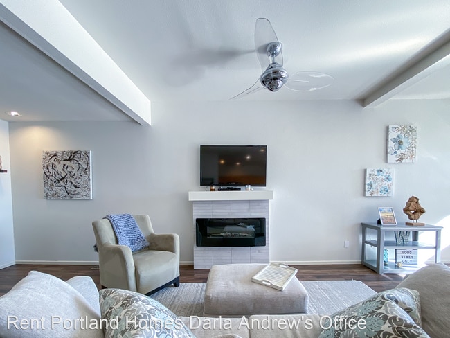 Foto del edificio - 2 br, 2.5 bath House - 4433 Thunder Vista Ln
