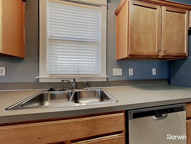 Foto del edificio - 13814 Carleen Way Dr