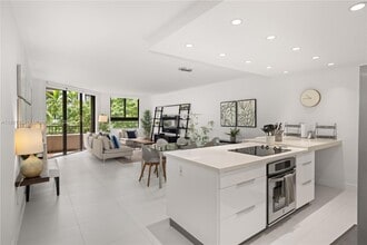 Building Photo - 101 Crandon Blvd