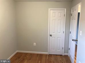 Building Photo - 1627 Quarter Ave