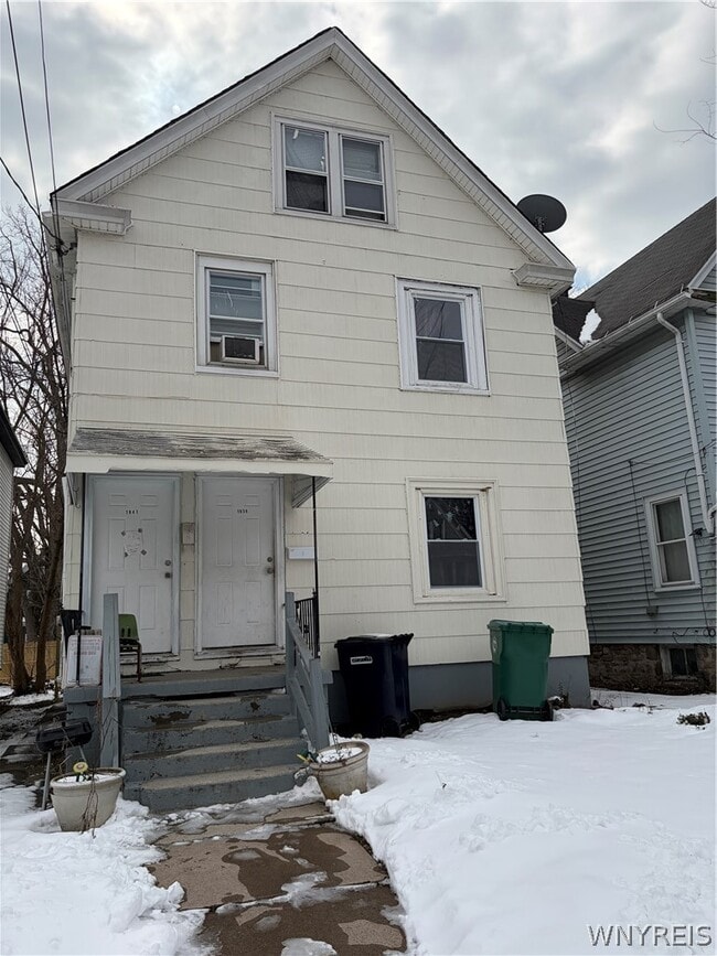 Building Photo - 1839 Michigan Ave