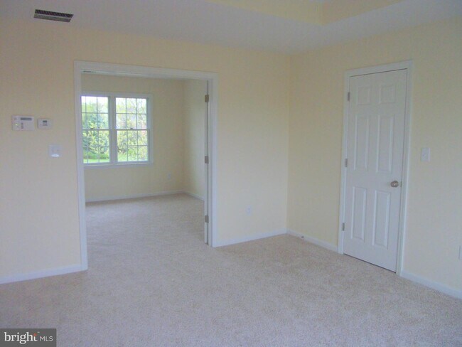 Building Photo - 51 Remington Cir