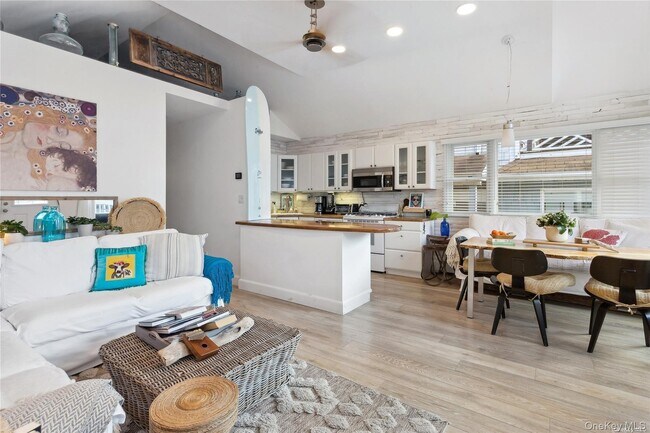 Foto del edificio - 26 Illinois Ave