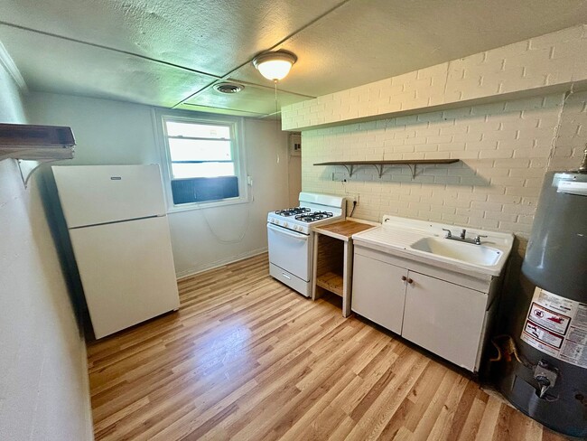 Photo - 1 Bedroom in Lexington! Apartment