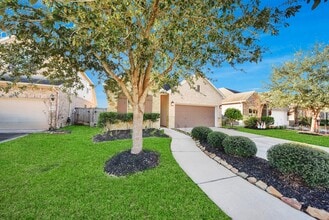 Building Photo - 8114 Silverspot Ln