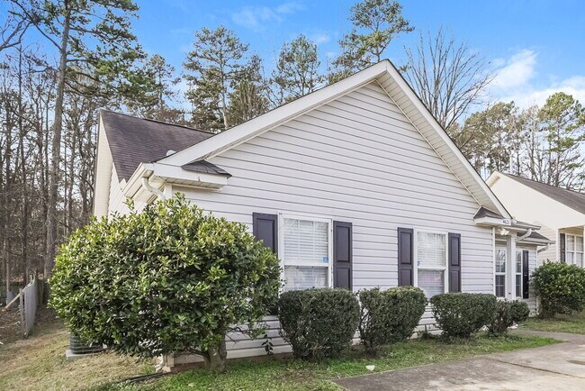 Foto del edificio - 4621 Bomar Dr