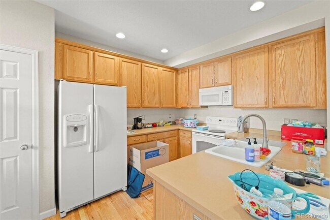 Foto del edificio - 5521 Cross Creek Dr