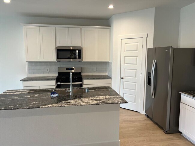 Foto del edificio - 1658 Westway Dr