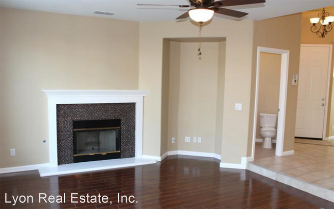 Building Photo - 4 br, 2.5 bath House - 2109 Bradburn Dr