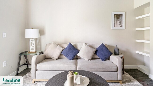 Foto del edificio - 1002 Katy Gap Rd