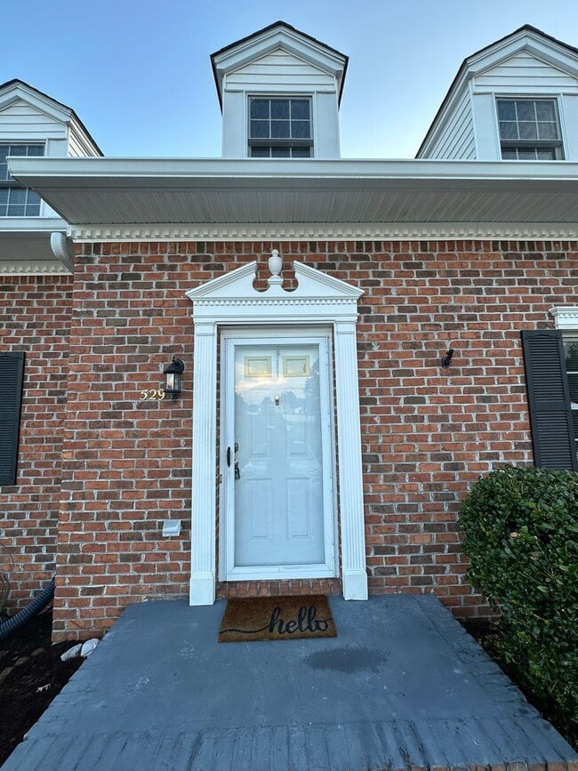Building Photo - 529 Hickory Rd