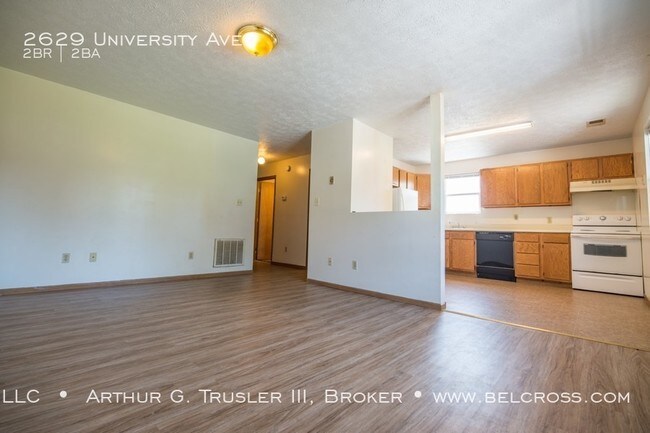 Foto del edificio - 2629 University Ave