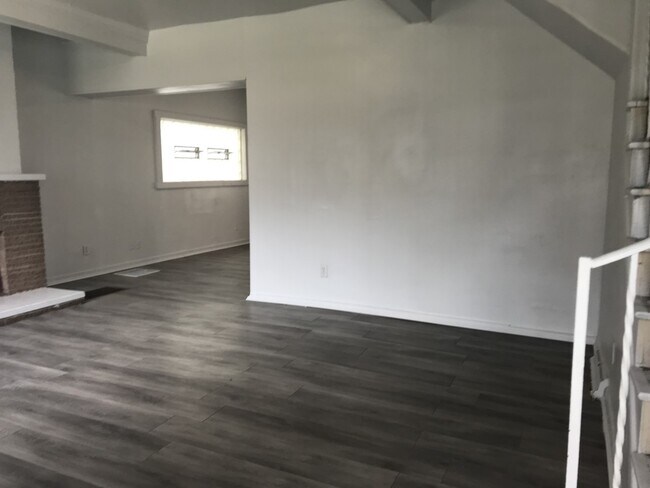 Foto del edificio - 1401 Hildreth Ave