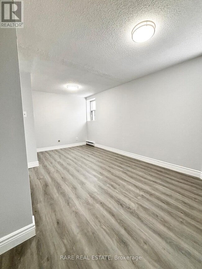 Building Photo - 99 Bellevue Ave