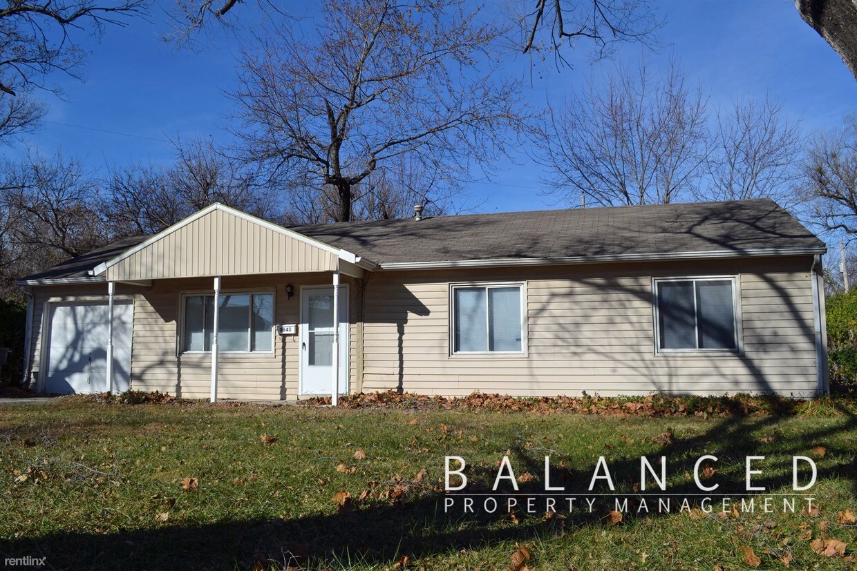 3 br, 1 bath House 3643 SW Clare Ave Spa... House Rental in Topeka