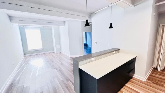 Photo - 160 Lafayette St House