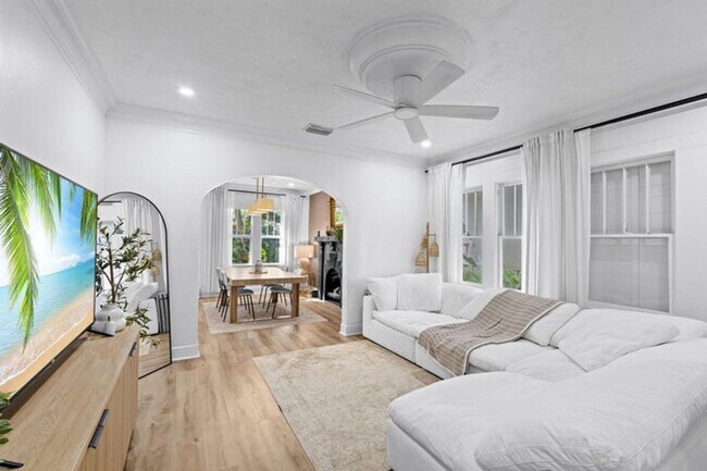 Foto del edificio - 715 Kaye St