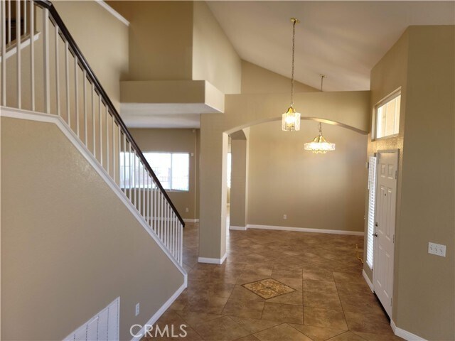 Building Photo - 44814 Bananal Way