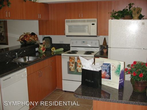 Foto del edificio - 10110 NW 33rd St