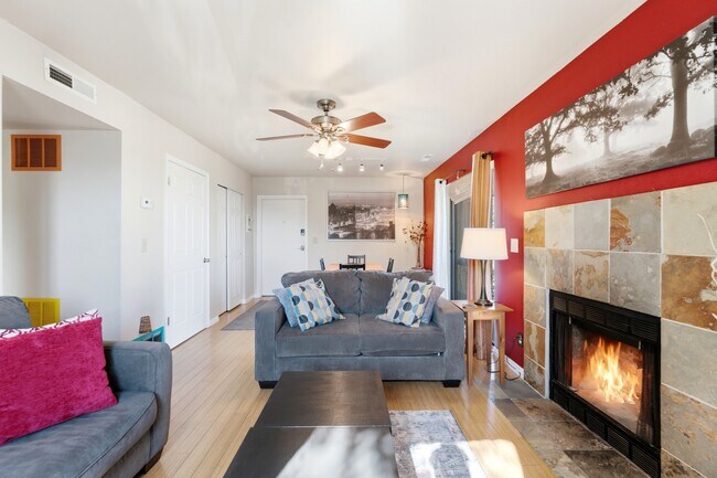 Foto del edificio - 1650 Upper Ironhorse Loop