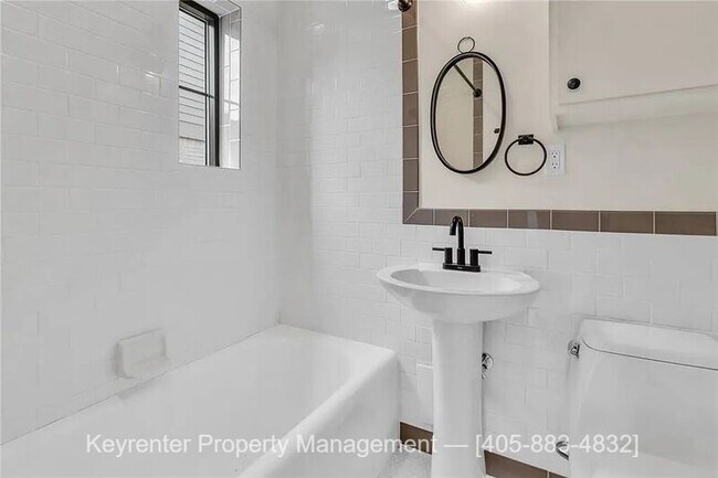 Foto del edificio - 1838 NW 11th St