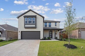 Building Photo - 3513 Sunflower St