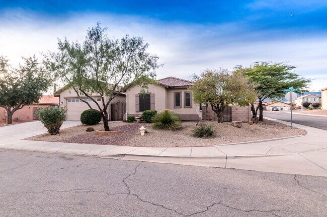 Building Photo - 1604 Laguna Nigel Dr