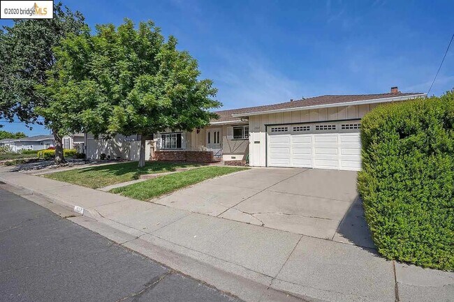 Foto del edificio - 1537 Heartwood Dr