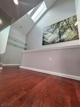 Building Photo - 18 Jaques St