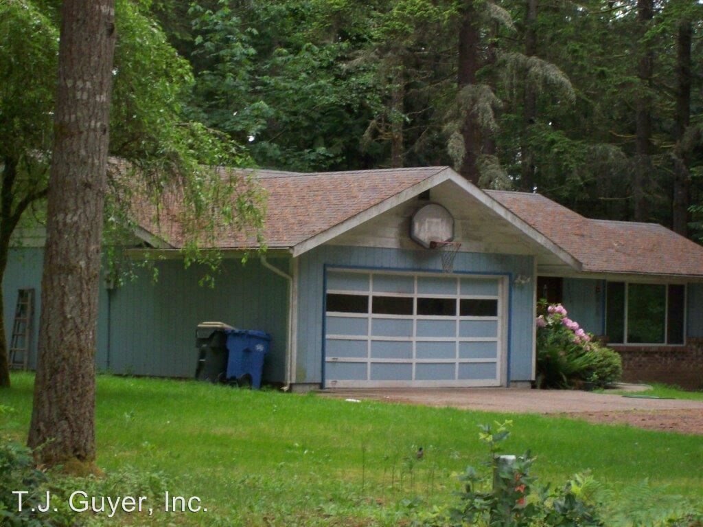 3 br, 2 bath House 4544 Harmon Rd House Rental in Chehalis, WA