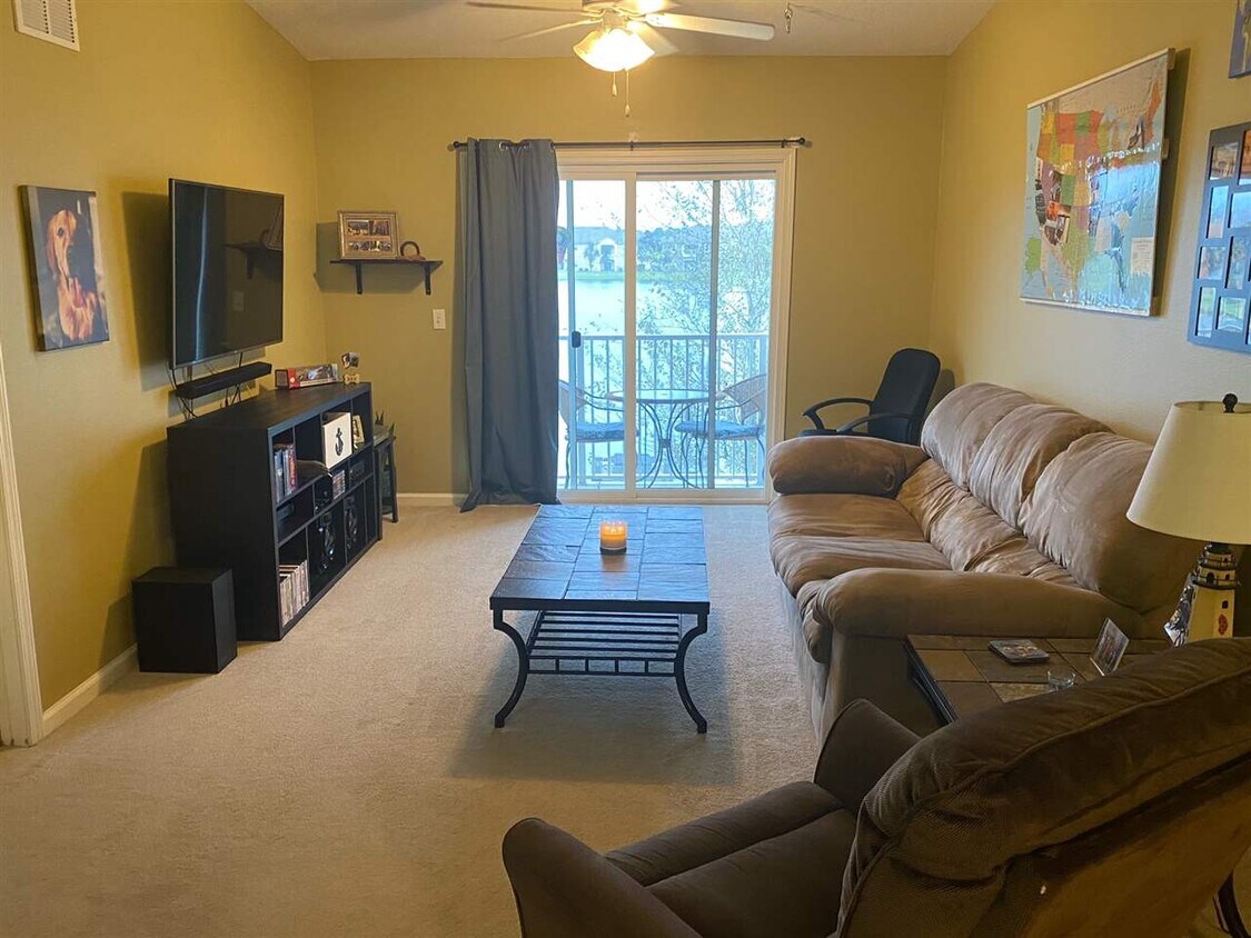 Foto principal - 2364 Golden Lake Loop