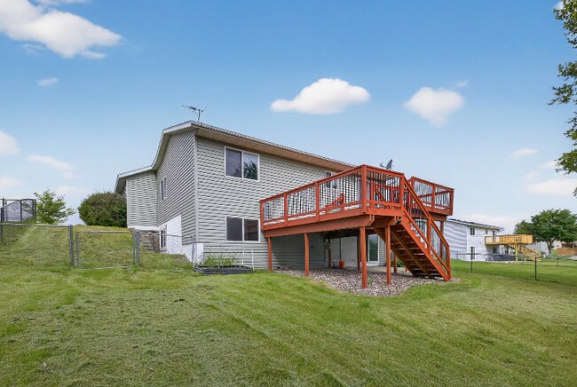 Foto del edificio - 5072 Cannon Ln NW