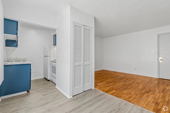 1 dormitorio, 1 baño - 550 pies cuadrados - Comedor - Greenfield Apartments