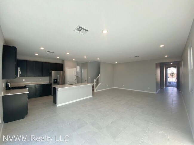Foto del edificio - 4 br, 2.5 bath House - 4565 Swimming Minno...